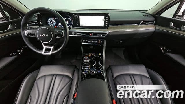 Kia K5 2023 — ფოტო 7/20