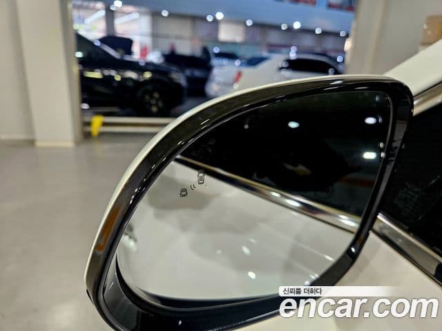 Genesis GV80 2020 — фото 18 из 19