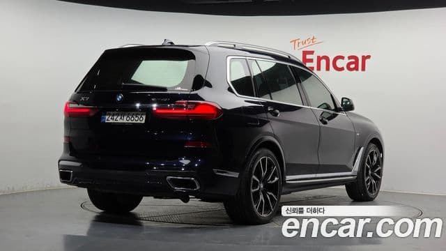 BMW X7 2021 — Şəkil 11/20