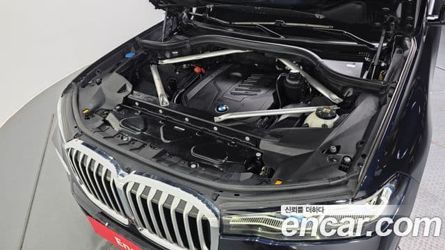 BMW X7 2021 — Şəkil 17/20