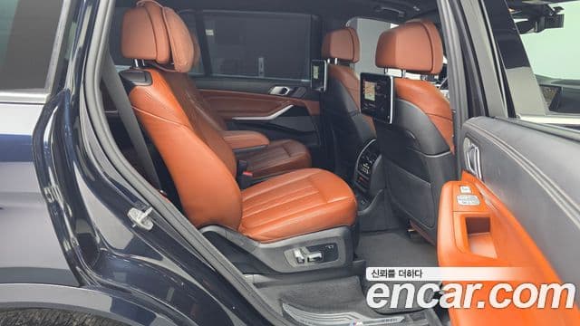 BMW X7 2021 — Şəkil 13/20
