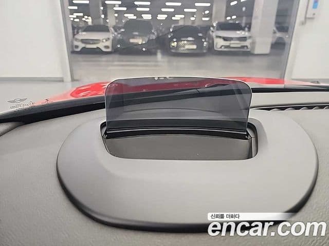 Mini Cooper S Convertible 2021 — ფოტო 1/19