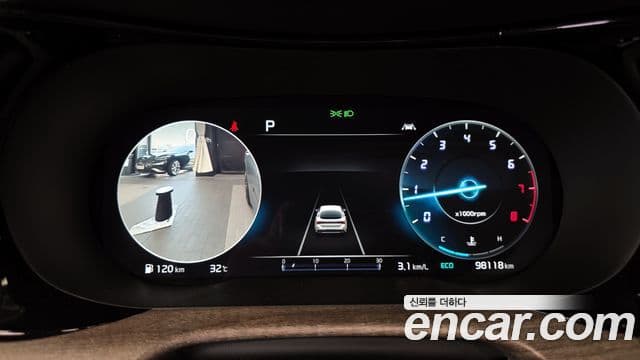 Kia K5 2022 — ფოტო 8/20