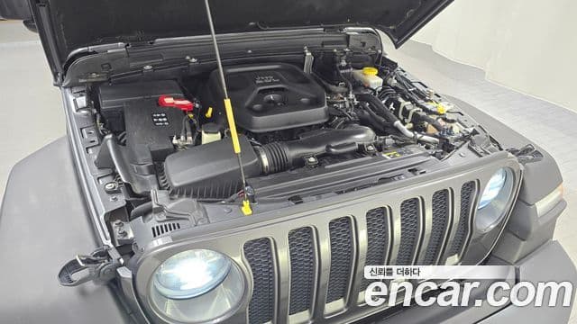 Jeep Wrangler 2019 — Şəkil 6/20