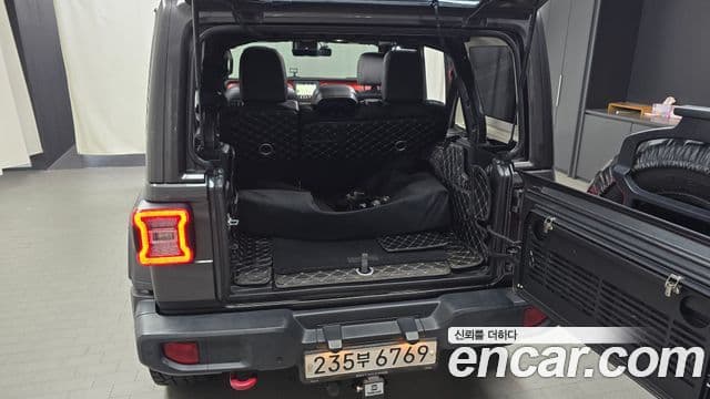 Jeep Wrangler 2019 — Şəkil 20/20