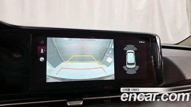 Kia Carnival 2022 — Şəkil 15/20