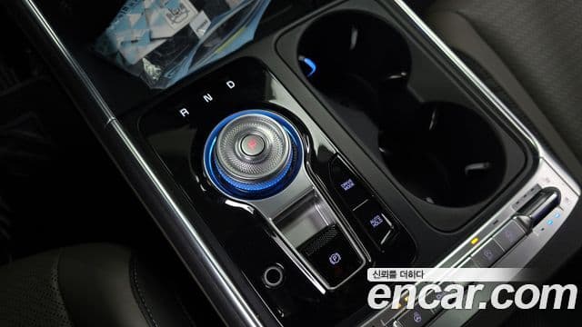 Kia Carnival 2024 — ფოტო 9/20