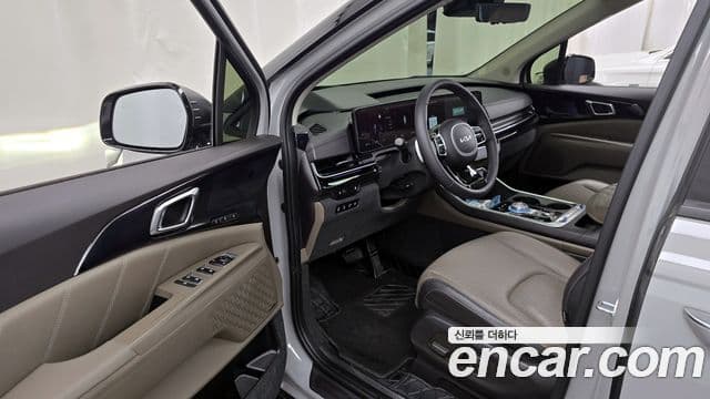 Kia Carnival 2024 — ფოტო 10/20