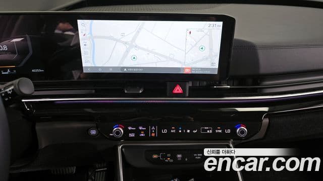 Kia Carnival 2024 — ფოტო 14/20