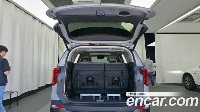Kia Carnival 2024 — ფოტო 20/20