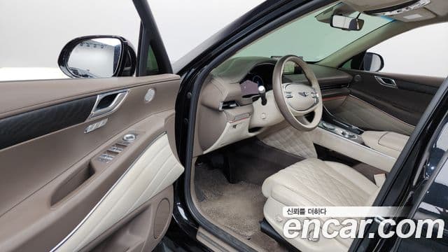 Genesis GV80 2022 — Şəkil 10/20