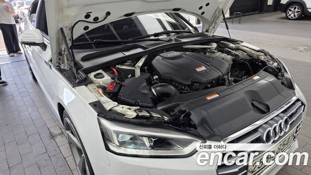 Audi A5 2019 — ფოტო 6/20