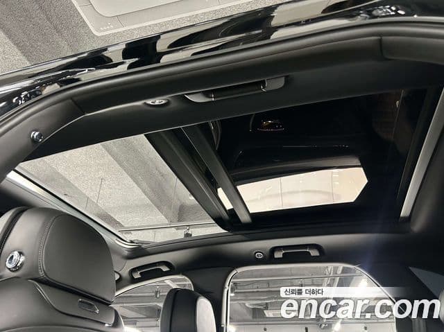 Bentley Bentayga 2020 — Photo 17/20