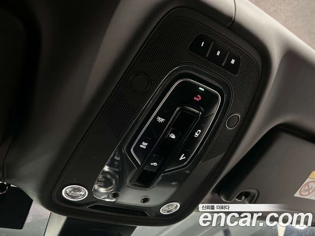 Bentley Bentayga 2020 — Photo 9/20