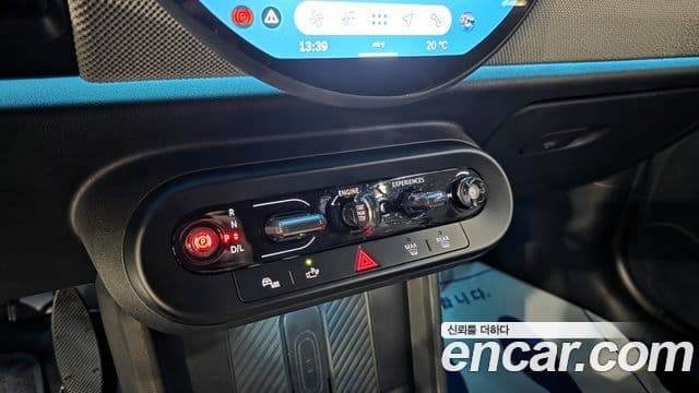 Mini Cooper S Convertible 2025 — Şəkil 19/20