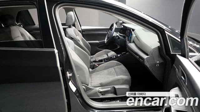 Volkswagen Golf 2024 — Şəkil 11/20