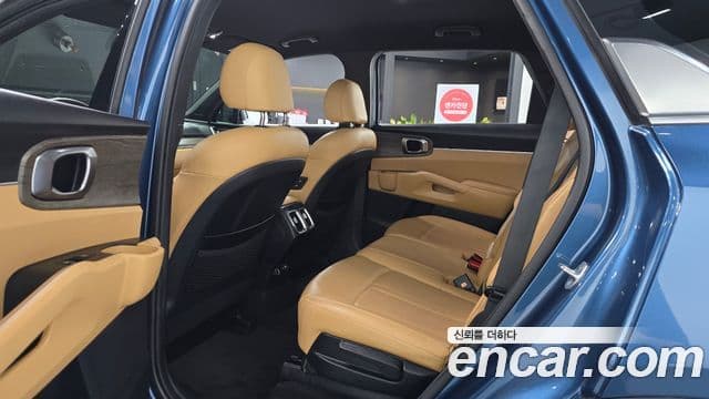 Kia Sorento 2022 — фото 10 из 20