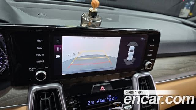 Kia Sorento 2022 — Şəkil 13/20