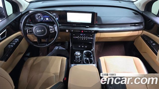 Kia Carnival 2023 — Şəkil 7/20