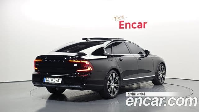 Volvo S90 2023 — Şəkil 2/20