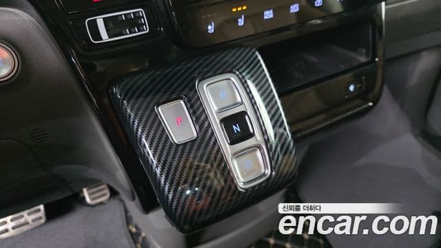 Hyundai Staria 2021 — Şəkil 9/20