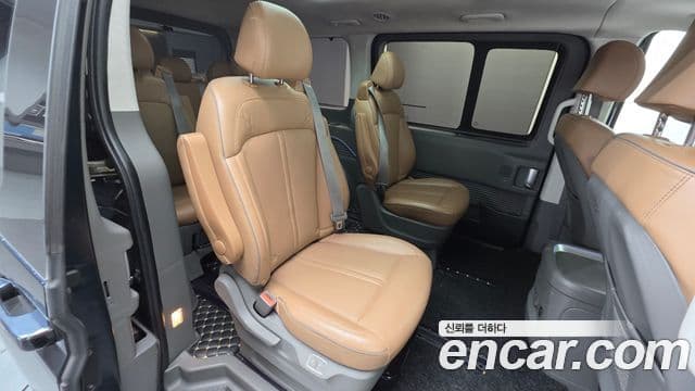 Hyundai Staria 2021 — Şəkil 19/20