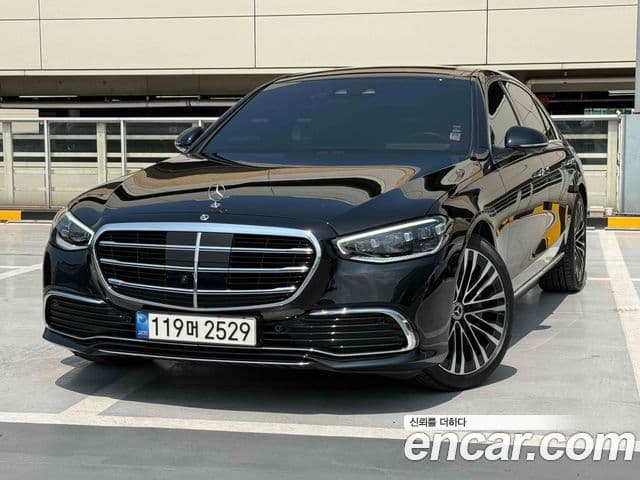 Mercedes-Benz S-Class 2022 — фото 2 из 20