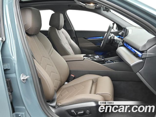 BMW 5 Series 2025 — Şəkil 3/20