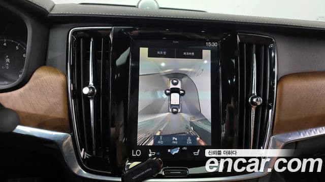 Volvo S90 2019 — ფოტო 14/20