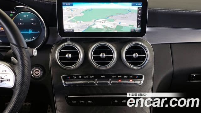 Mercedes-Benz C-Class 2022 — фото 14 из 20