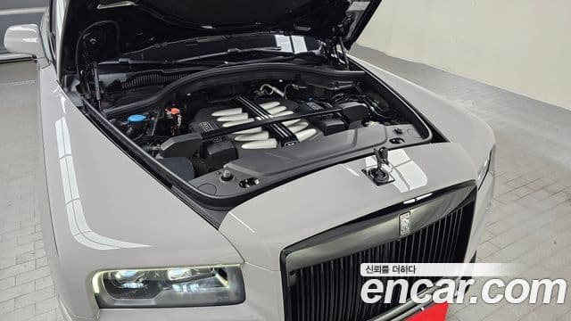 Rolls-Royce Cullinan 2019 — Şəkil 6/20