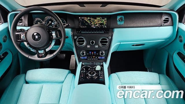 Rolls-Royce Cullinan 2019 — Şəkil 7/20