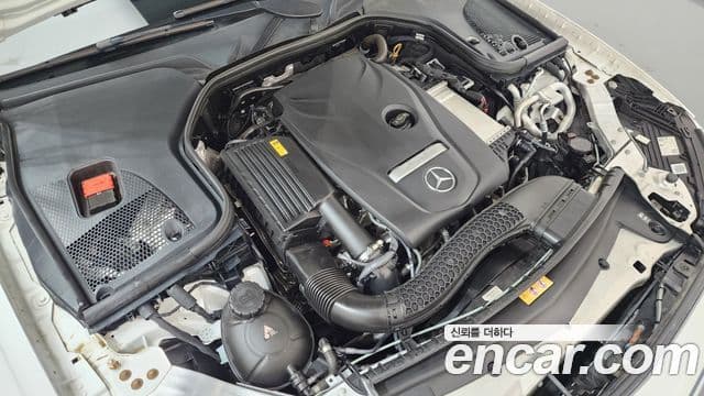 Mercedes-Benz E-Class 2023 — Фото 5/20