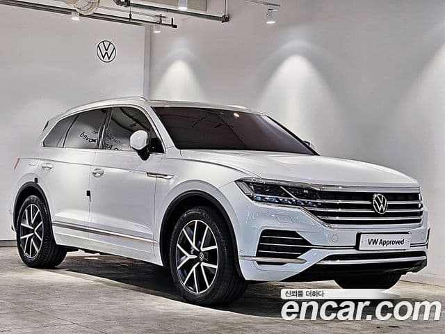 Volkswagen Touareg 2023 — Şəkil 9/15