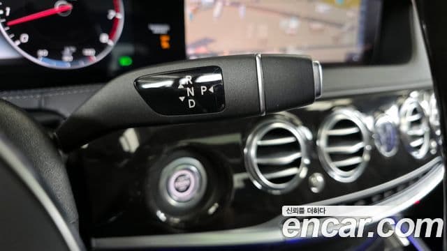 Mercedes-Benz S-Class 2019 — Фото 7/20