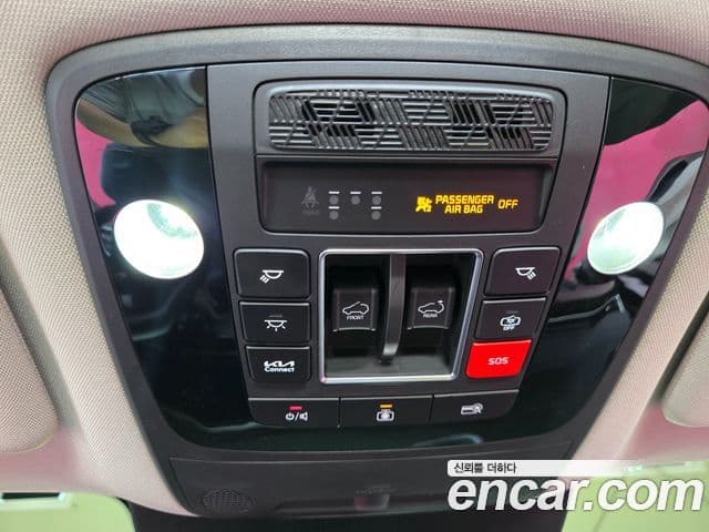 Kia Carnival 2024 — ფოტო 16/20