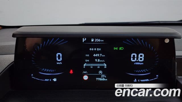 Hyundai Staria 2021 — Фото 8/20