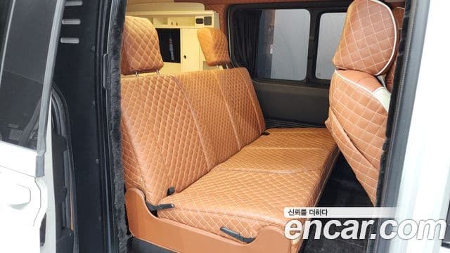 Hyundai Staria 2021 — Фото 11/20