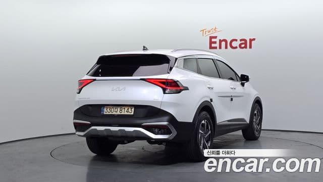 Kia Sportage 2022 — ფოტო 2/20