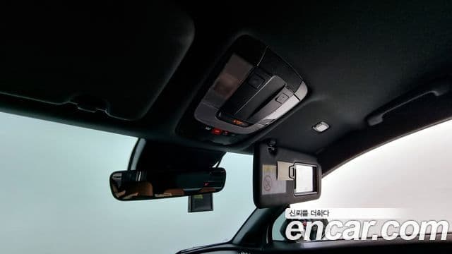 Kia Sportage 2023 — ფოტო 15/20