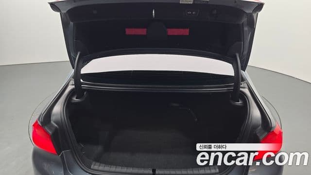 BMW 5 Series 2019 — Şəkil 20/20
