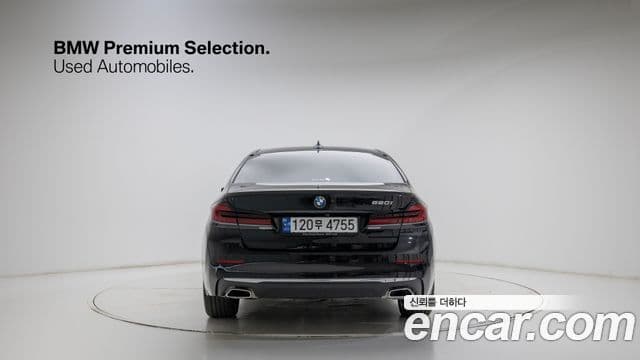 BMW 5 Series 2023 — Şəkil 3/20
