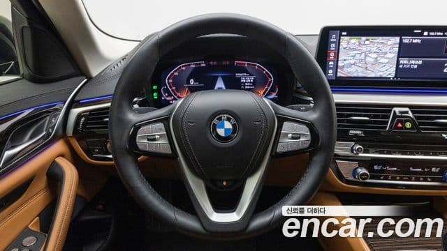 BMW 5 Series 2023 — Şəkil 20/20