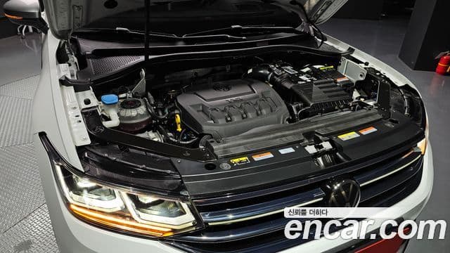 Volkswagen Tiguan Allspace 2022 — ფოტო 6/20