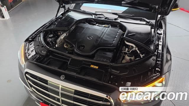 Mercedes-Benz S-Class 2025 — ფოტო 6/20