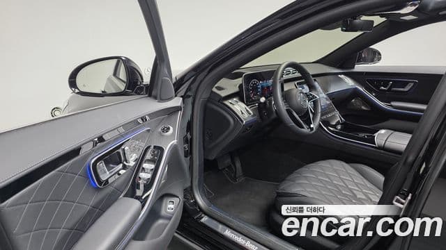 Mercedes-Benz S-Class 2025 — ფოტო 10/20