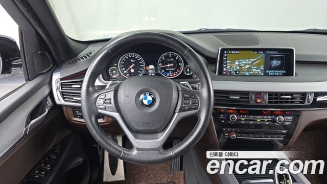 BMW X5 2018 — Фото 13/20