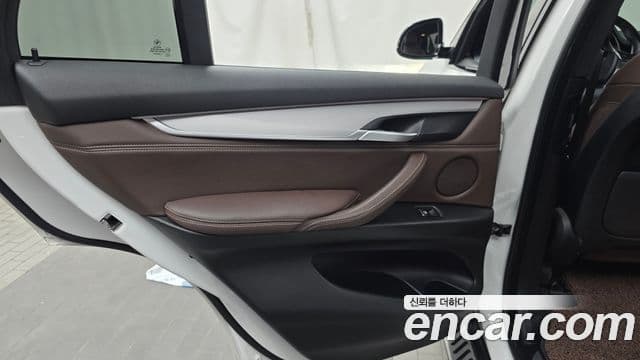 BMW X5 2018 — ფოტო 4/31
