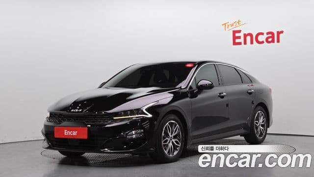 Kia K5 2023 — Şəkil 10/20