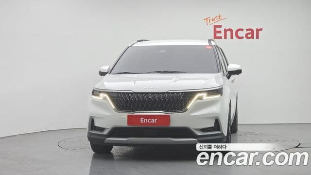 Kia Carnival 2023 — Фото 3/20